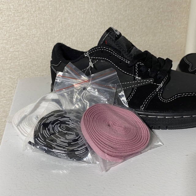 nike air  jordan low travis  メンズの靴/シューズ(スニーカー)の商品写真