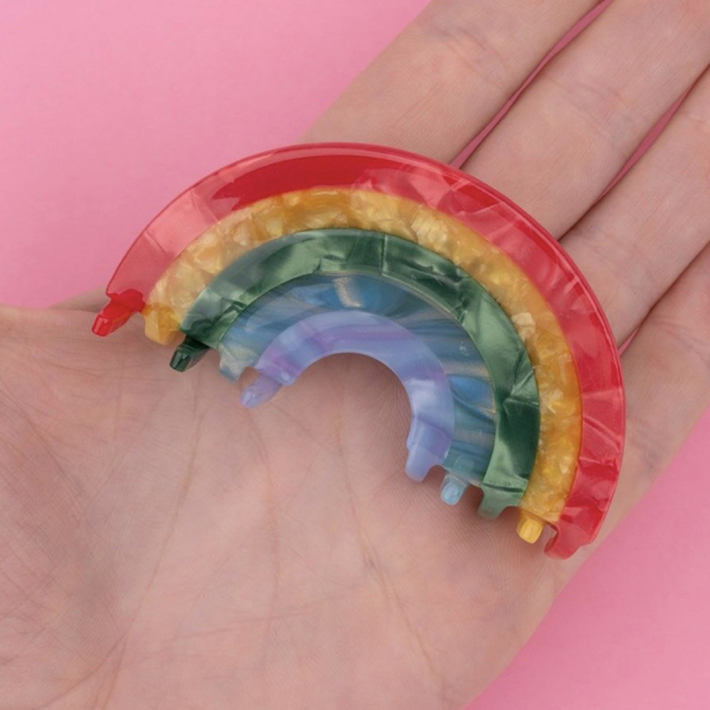 Rainbow Hair Claw ヘアクリップ　バレッタ　レインボー　虹　7色 レディースのヘアアクセサリー(バレッタ/ヘアクリップ)の商品写真