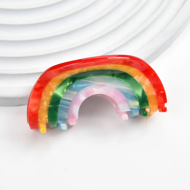 Rainbow Hair Claw ヘアクリップ　バレッタ　レインボー　虹　7色 レディースのヘアアクセサリー(バレッタ/ヘアクリップ)の商品写真