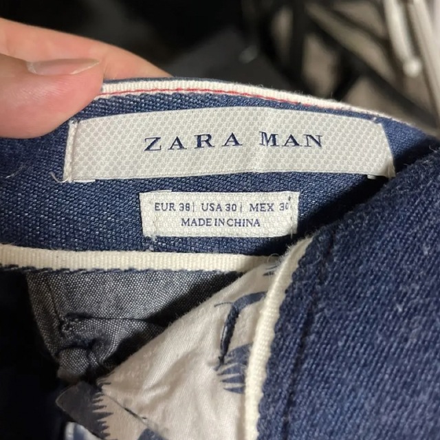 ZARA(ザラ)のZARA ハーフパンツ　ネイビー メンズのパンツ(ショートパンツ)の商品写真