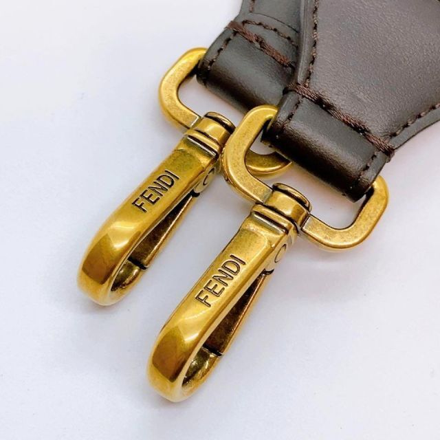 FENDI - 【美品】フェンディ ズッカ ストラップ ユー ショルダー