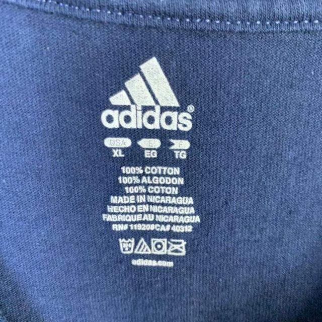 adidas(アディダス)のC699 アディダス　ビッグプリント　プリントロゴ　XL ネイビー　半袖Tシャツ メンズのトップス(Tシャツ/カットソー(半袖/袖なし))の商品写真