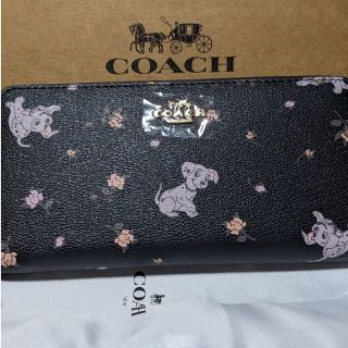 コーチ(COACH)のアウトレットコーチ　長財布　ディズニーコラボ１０１匹わんちゃん(財布)