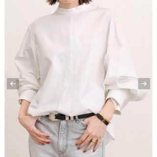 アパルトモンドゥーズィエムクラス(L'Appartement DEUXIEME CLASSE)のNo Collar Volume Sleeve Blouse ¥25,300税込(シャツ/ブラウス(長袖/七分))