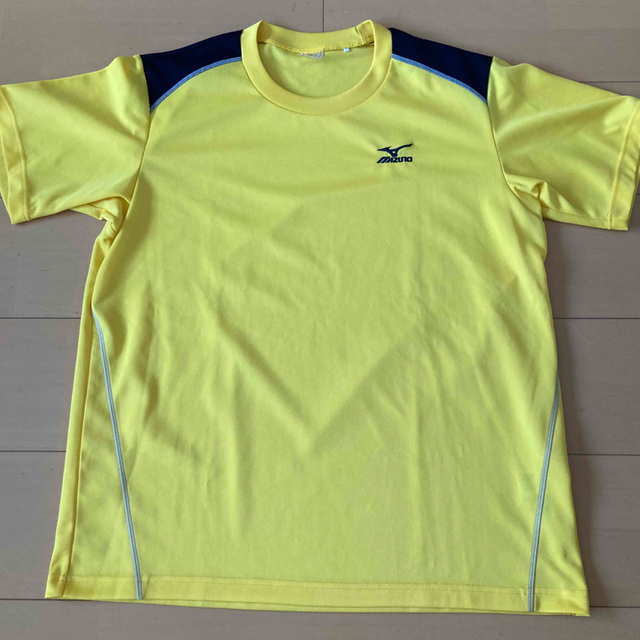 MIZUNO(ミズノ)のXL ミズノ　mizuno  Tシャツ 半袖　メンズ　イエロー　黄色 メンズのトップス(Tシャツ/カットソー(半袖/袖なし))の商品写真