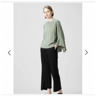 ADORE - ◇幻◇ 春物美品 定価3.2万円 ADORE ドライアムンゼンブラウス