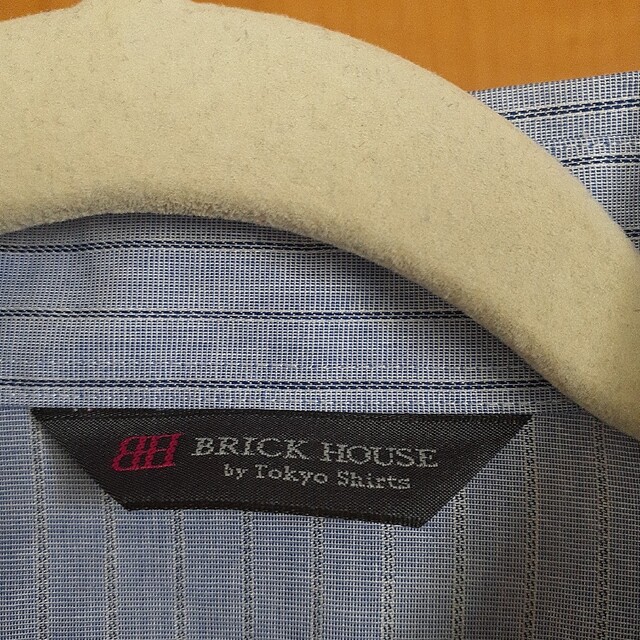 BRICK HOUSE by Tokyo Shirts(ブリックハウスバイトウキョウシャツ)のブリックハウス　ビジネスシャツL レディースのトップス(シャツ/ブラウス(半袖/袖なし))の商品写真