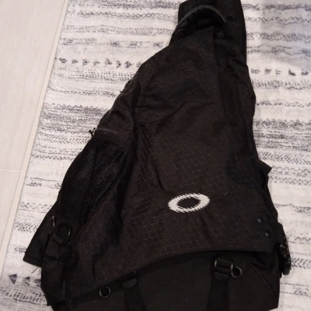 Oakley - Oakley shoulder bag 90sの通販 by めぐみ's shop