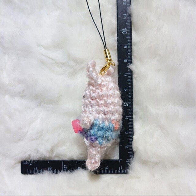 ピンクハートうさぎのあみぐるみ…ストラップ ハンドメイドのぬいぐるみ/人形(あみぐるみ)の商品写真