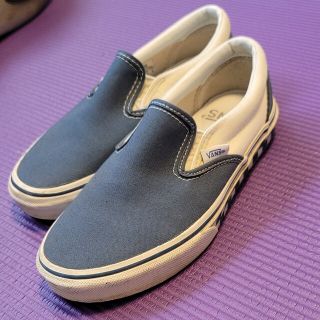 ヴァンズ(VANS)のVANSチェッカーフラッグスリッポン23センチ(スリッポン/モカシン)