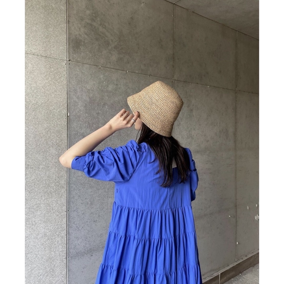 Ameri VINTAGE(アメリヴィンテージ)のameri MEDI COLOR TIERED VOLUME DRESS レディースのワンピース(ロングワンピース/マキシワンピース)の商品写真