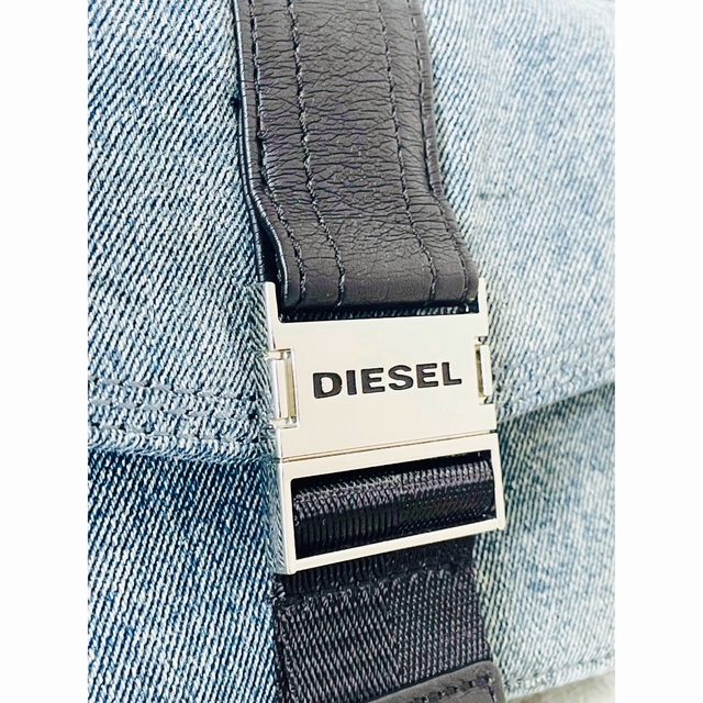 DIESEL(ディーゼル)のDIESEL デニム ハンドバッグ レディースのバッグ(ハンドバッグ)の商品写真