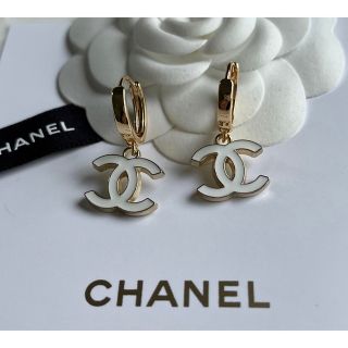大人気☆ C591ピアス ヴィンテージ ヴィンテージ シャネルCHANEL