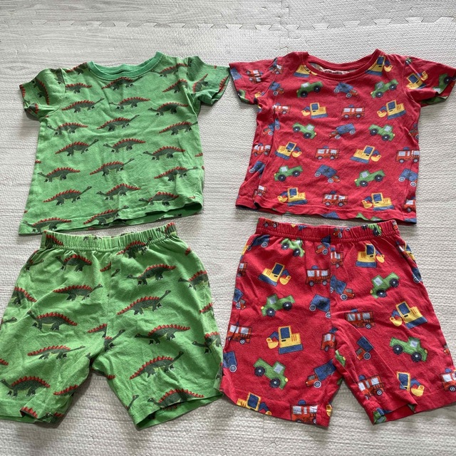 NEXT(ネクスト)のnext パジャマ2枚セット キッズ/ベビー/マタニティのキッズ服男の子用(90cm~)(パジャマ)の商品写真