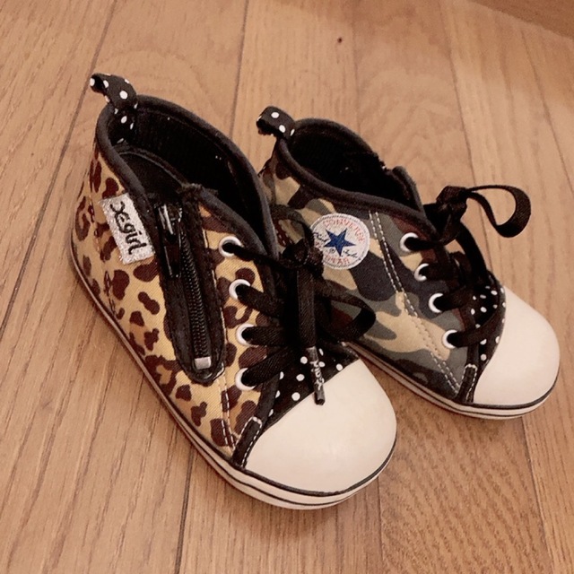 X-girl(エックスガール)のCONVERSE×X-girlコラボスニーカー 15cm キッズ/ベビー/マタニティのキッズ靴/シューズ(15cm~)(スニーカー)の商品写真