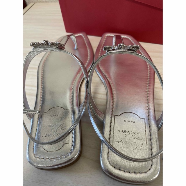 ROGER VIVIER - ロジェヴィヴィエ フラットサンダル 36.5 美品の通販