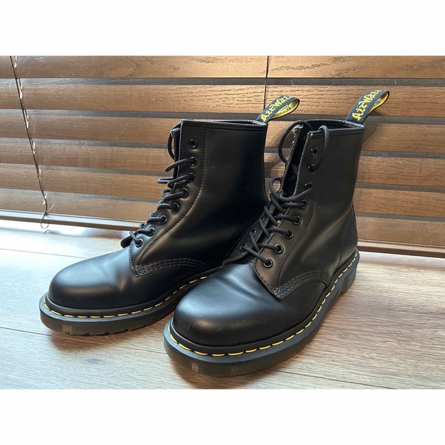 ドクターマーチン 8ホールブーツ 黒 Dr.Martens オンラインでの早期