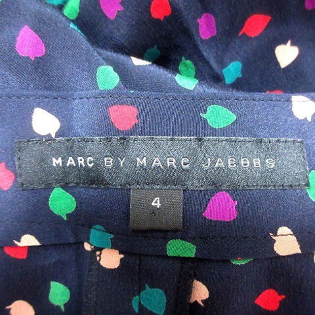 MARC BY MARC JACOBS(マークバイマークジェイコブス)のマークバイマークジェイコブス スカート フレア ミニ 総柄 絹 シルク 4  レディースのスカート(ミニスカート)の商品写真