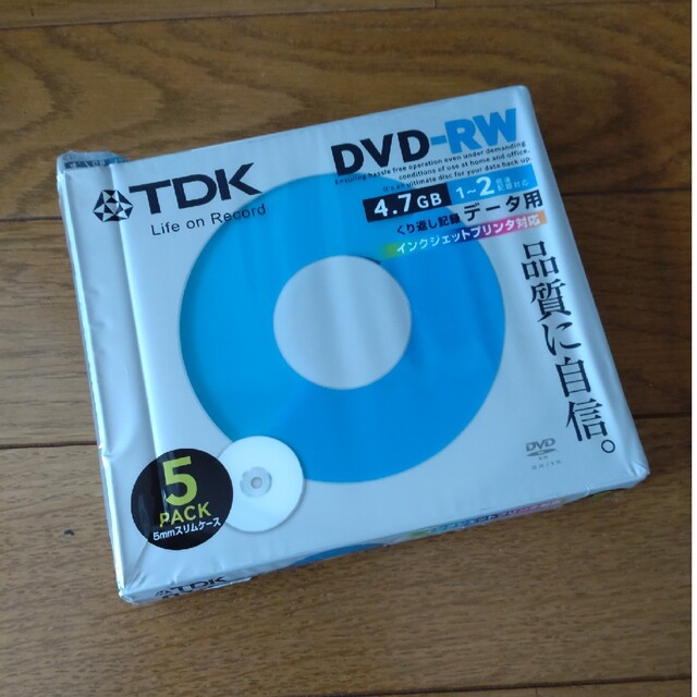 TDK(ティーディーケイ)のTDK DVD-RW  データ用　5PAC エンタメ/ホビーのDVD/ブルーレイ(その他)の商品写真