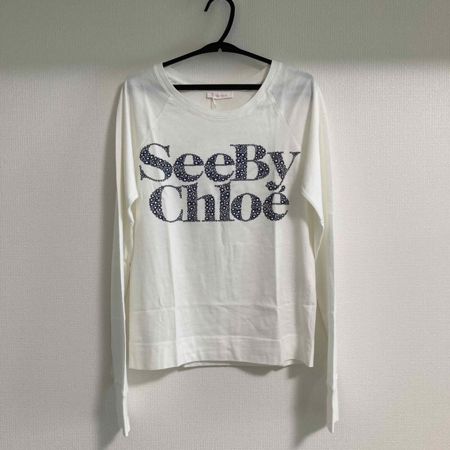 SEE BY CHLOE(シーバイクロエ)のSee by Chloe ロゴ グラフィック Tシャツ 長袖 新品未使用 レディースのトップス(Tシャツ(長袖/七分))の商品写真