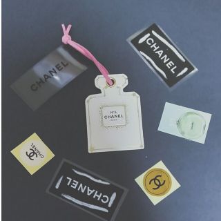 CHANEL 入浴剤 チャーム シール 限定品 www.krzysztofbialy.com