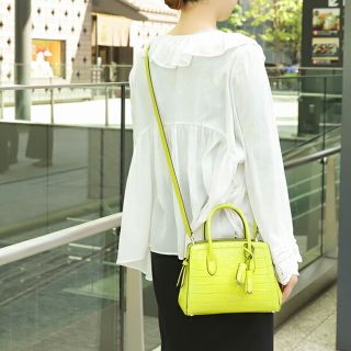 ケイトスペード(kate spade new york) タッセル ショルダーバッグ