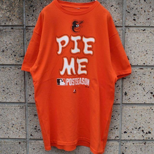 Majestic(マジェスティック)のMajestic × MLB BAL.オリオールズ"PIE ME" 古着Tシャツ メンズのトップス(Tシャツ/カットソー(半袖/袖なし))の商品写真