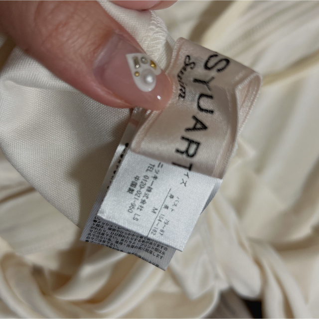 JILLSTUART(ジルスチュアート)のJILL STUART swim ラッシュガード　M 白　 レディースの水着/浴衣(水着)の商品写真