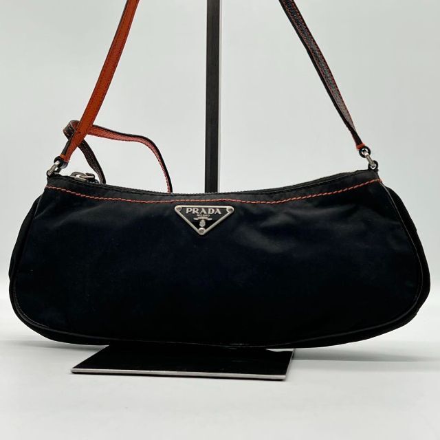 ✨️美品✨️PRADA 三角プレート アクセサリーポーチ ナイロン