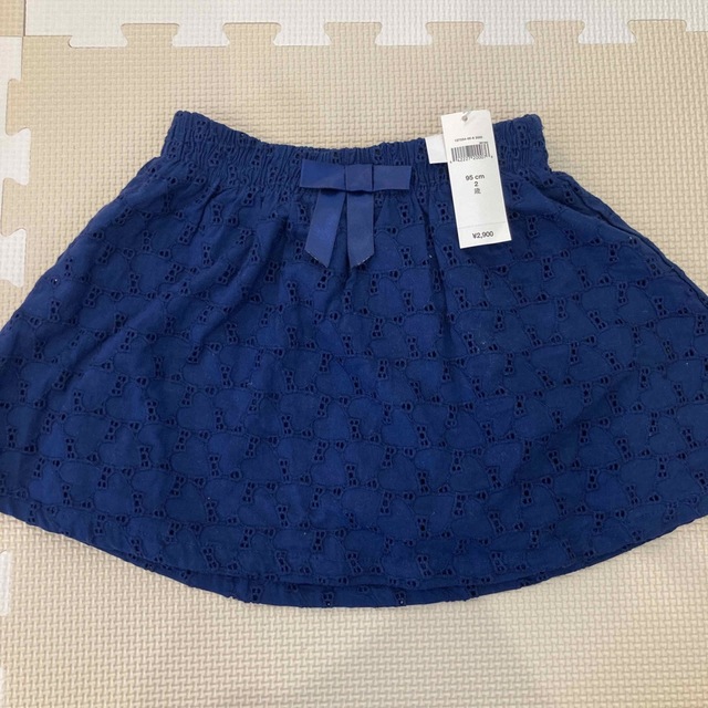 babyGAP(ベビーギャップ)の新品タグ付き　babyGAP スカート95  キッズ/ベビー/マタニティのキッズ服女の子用(90cm~)(スカート)の商品写真