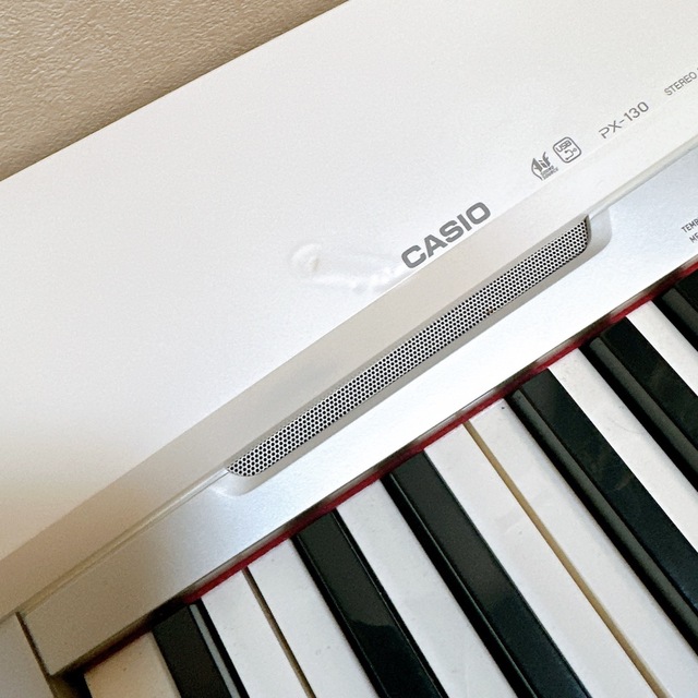 CASIO(カシオ)の☆美品☆CASIO カシオ  電子ピアノ Privia  PX-130 ホワイト 楽器の鍵盤楽器(電子ピアノ)の商品写真