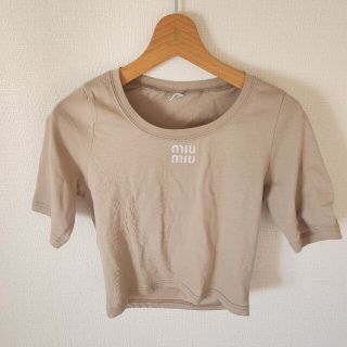 人気商品　即完売品　韓国　刺繍　ロゴTシャツ　レディース　ミニ丈　ベージュ　XS