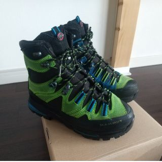 マムート(Mammut)のMAMMUT　cascadeGTX23.5センチ　マムート(登山用品)