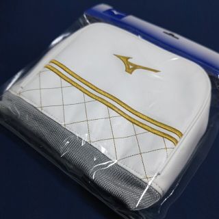 ミズノ(MIZUNO)の【新品未使用品】ミズノ／アイアンカバー（ホワイト✕ゴールド）(その他)