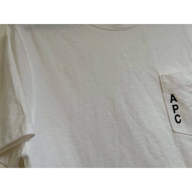 A.P.C(アーペーセー)のapcロゴＴポケＴ メンズのトップス(Tシャツ/カットソー(半袖/袖なし))の商品写真