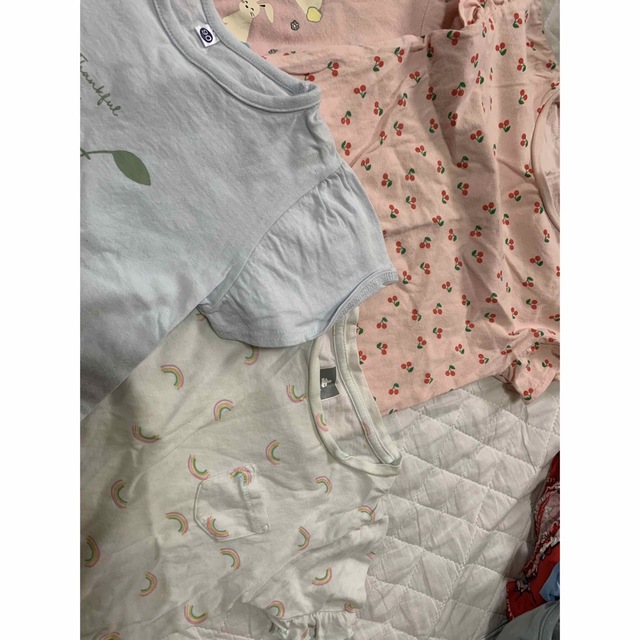 babyGAP(ベビーギャップ)の女の子　半袖　6枚 キッズ/ベビー/マタニティのキッズ服女の子用(90cm~)(Tシャツ/カットソー)の商品写真