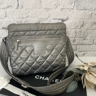 CHANEL　シャネル　コココクーン　肩掛け　マトラッセ　ショルダーバッグ