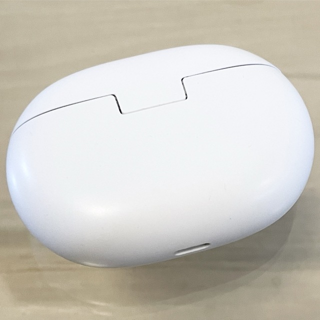 ★美麗品★Beats Studio Buds ホワイト 充電ケースのみ