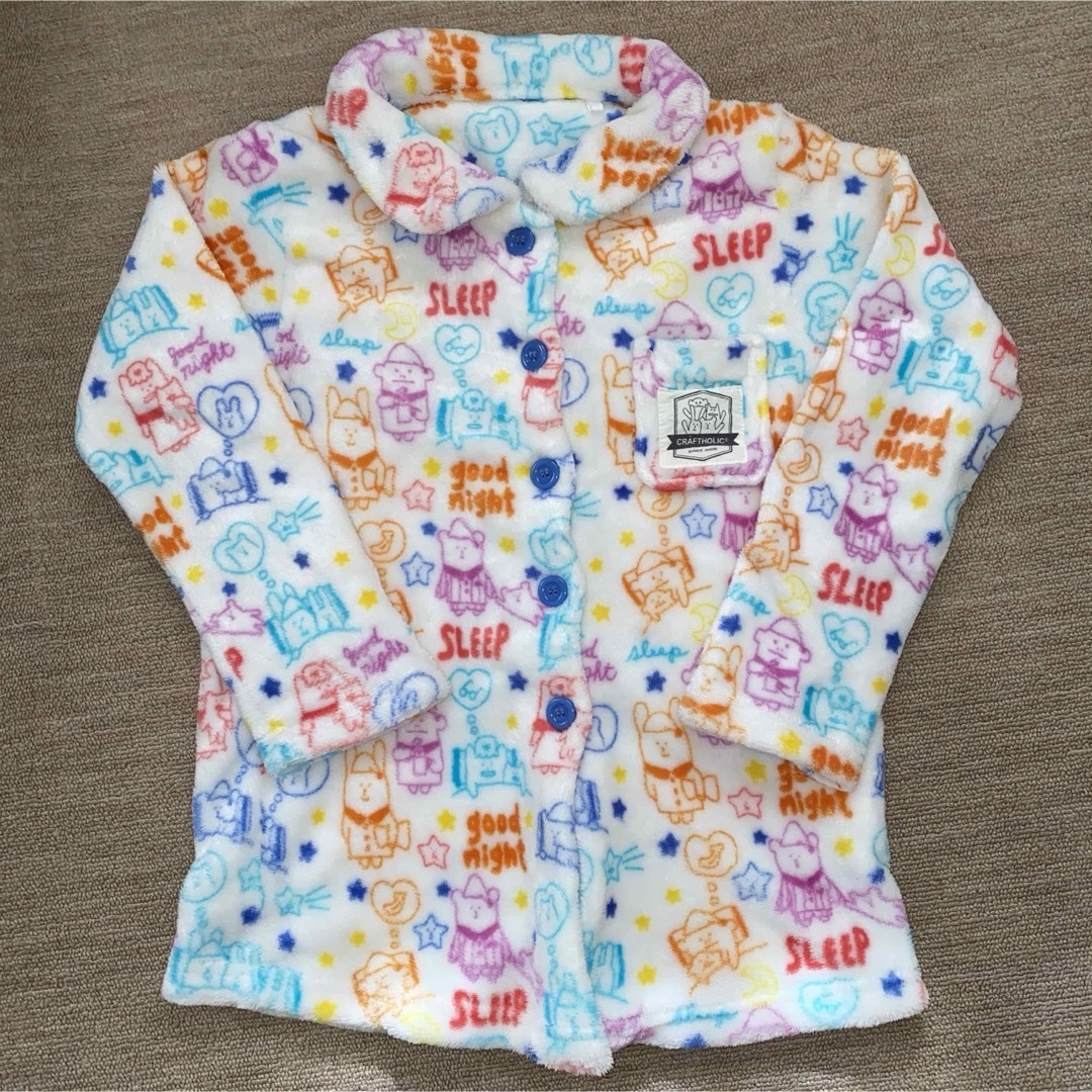 ルームウェア　パジャマ　2点セット　140cm キッズ/ベビー/マタニティのキッズ服女の子用(90cm~)(パジャマ)の商品写真