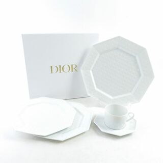 ディオール(Dior)の未使用 Christian Dior ディオール カナージュ ミスディオール カップ＆ソーサー＆デザート＆ディナー 4点 ホワイト プレート 中皿 大皿 ティー SY6093B1 (グラス/カップ)