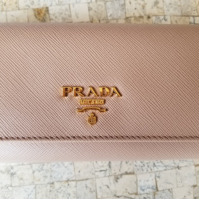 PRADA(プラダ)のプラダ PRADA 長財布 サフィアーノ レディースのファッション小物(財布)の商品写真