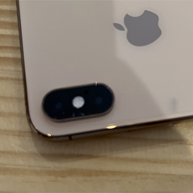 iPhone(アイフォーン)のiPhone XS ゴールド256 GB【SIMフリー】 スマホ/家電/カメラのスマートフォン/携帯電話(スマートフォン本体)の商品写真