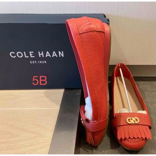 コールハーン(Cole Haan)のCOLE HAANコールハーン　フラットシューズ　コーラルピンク　ラメ入り　5B(バレエシューズ)