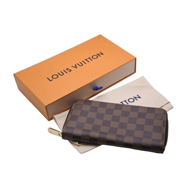 LOUIS VUITTON(ルイヴィトン)の極美品 ルイヴィトン ヴィトン 新型 現行 ダミエ ジッピーウォレット 長財布 ファスナー ジッピー N41661 中古 49265 レディースのファッション小物(財布)の商品写真