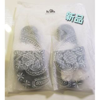 キス(KITH)の【新品】Kith Bandana Paisley  キス サンダル 27cm(サンダル)