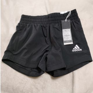 アディダス(adidas)のadidas　タグ付きショートパンツ140(パンツ/スパッツ)