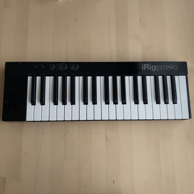 iRig Keys 37 PRO MIDIキーボード