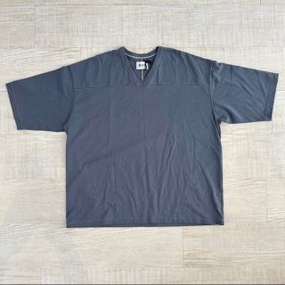 キート(KIIT)の新品 KIIT Vネック フットボール Tシャツ オーバーサイズ サイズ 1(Tシャツ/カットソー(半袖/袖なし))