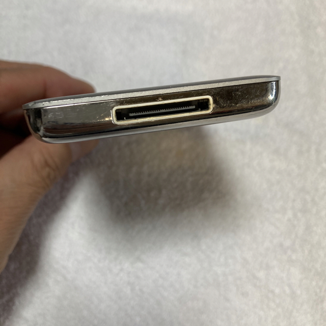 Apple(アップル)のiPod classic80GB シルバー スマホ/家電/カメラのオーディオ機器(ポータブルプレーヤー)の商品写真