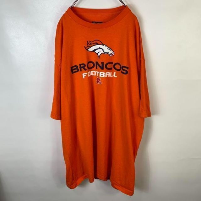 D221 NFL ビッグプリント　プリントロゴ　 XL オレンジ　半袖　Tシャツ メンズのトップス(Tシャツ/カットソー(半袖/袖なし))の商品写真